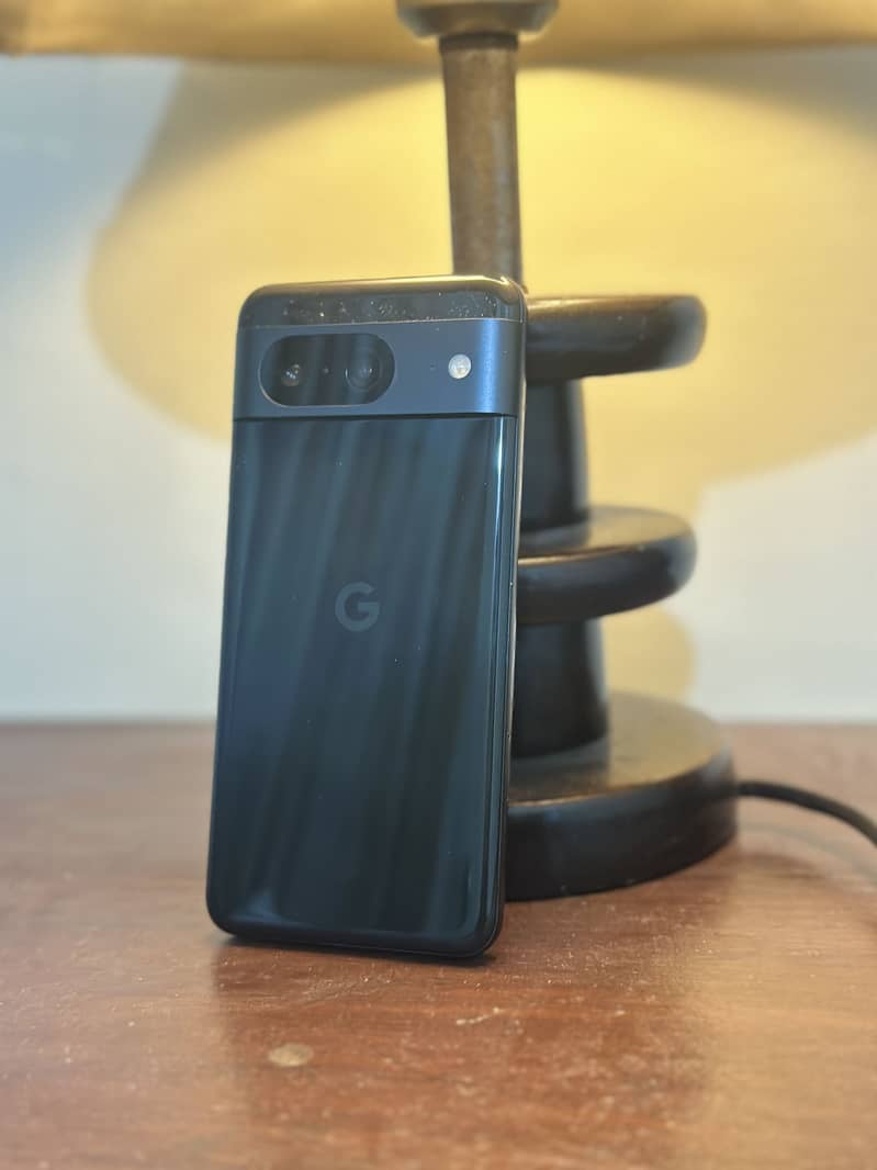 Google Pixel 8 4