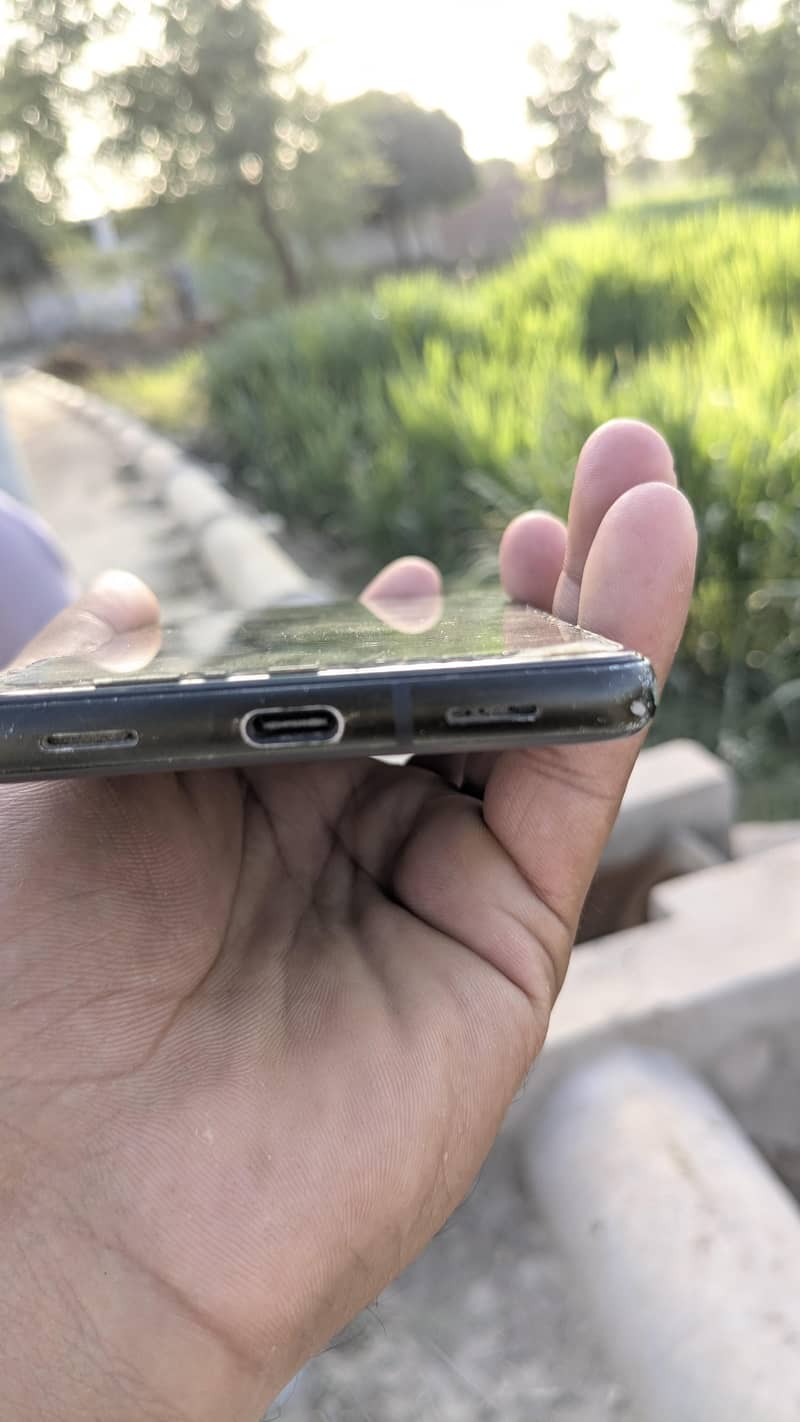 Google pixel 6a 3