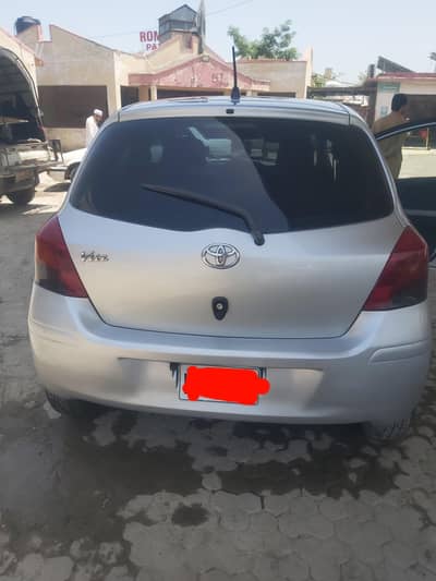 Toyota Vitz 2010