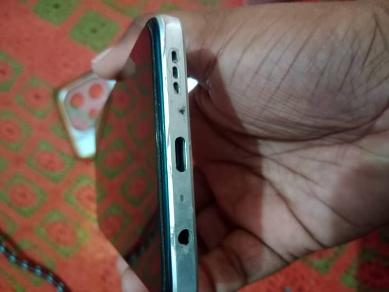OPPO A3 4
