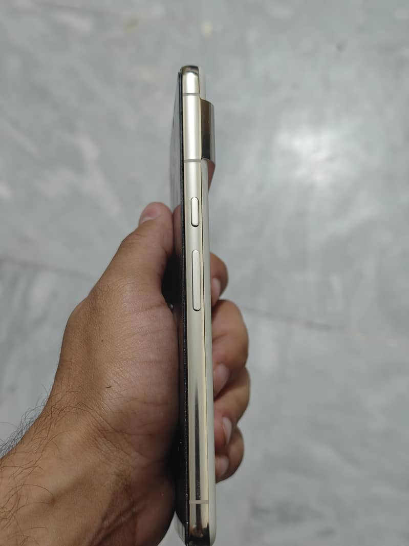 Google Pixel 8 Pro 1