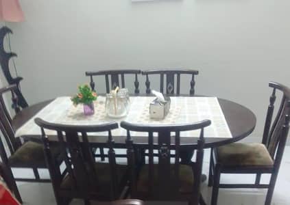 Dining table with 06 chairs, sheesham wood