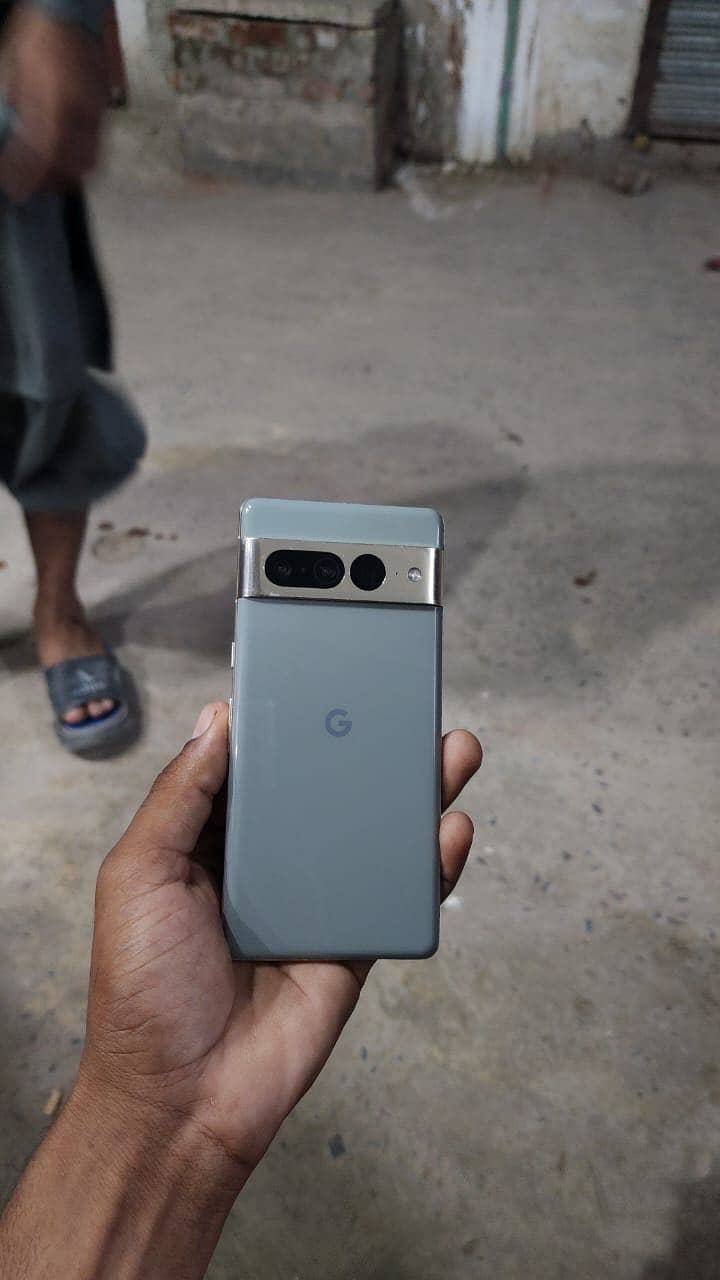 Google Pixel 7 Pro 0