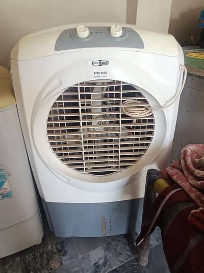 SUPER AISA air-cooler ac DC in good condition all ok EMC 4500 MODEL