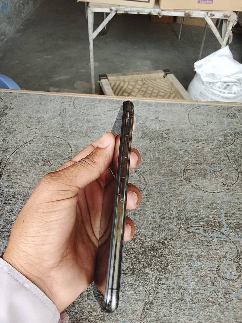 Apple iPhone X 8