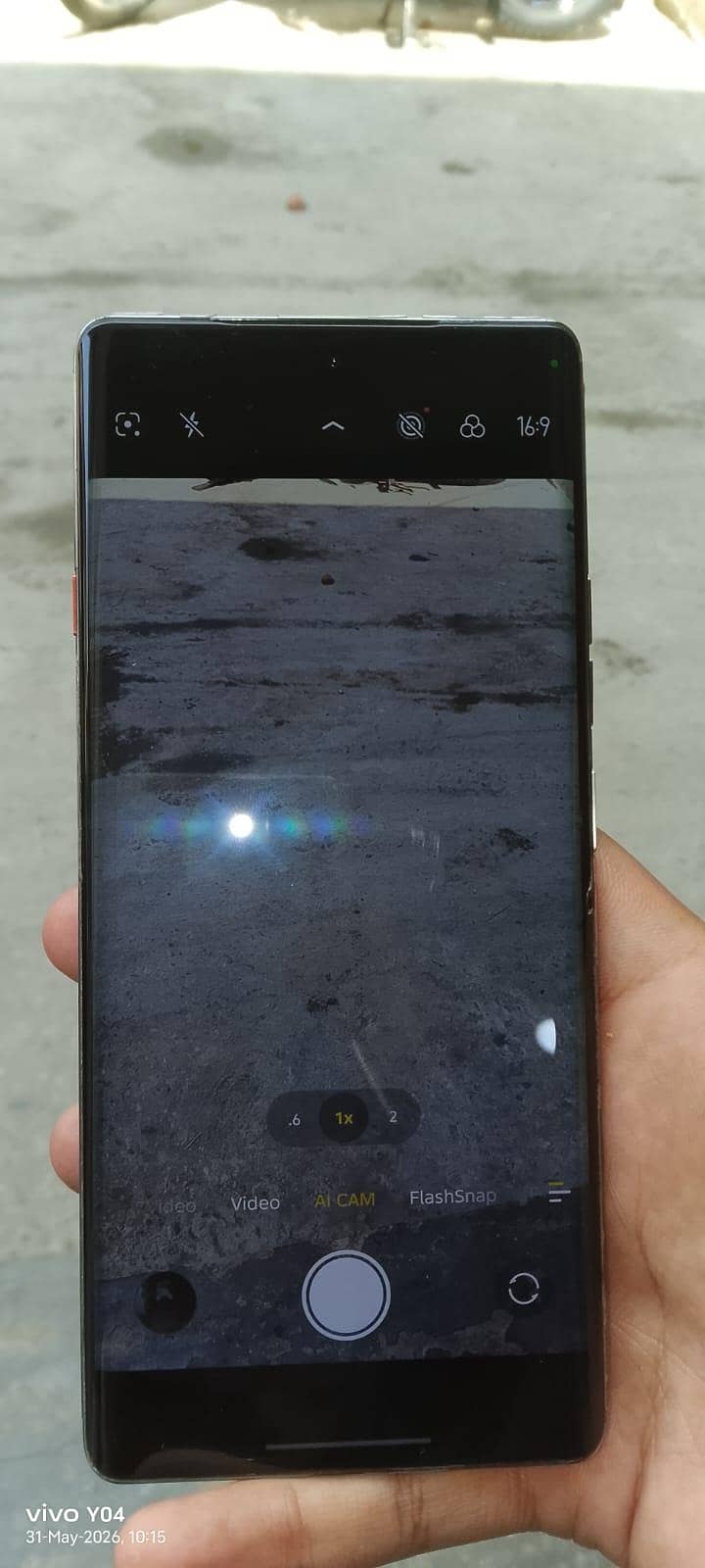 Tecno CAMON 40 Pro 4