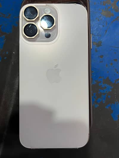 Apple iPhone 16 Pro Max