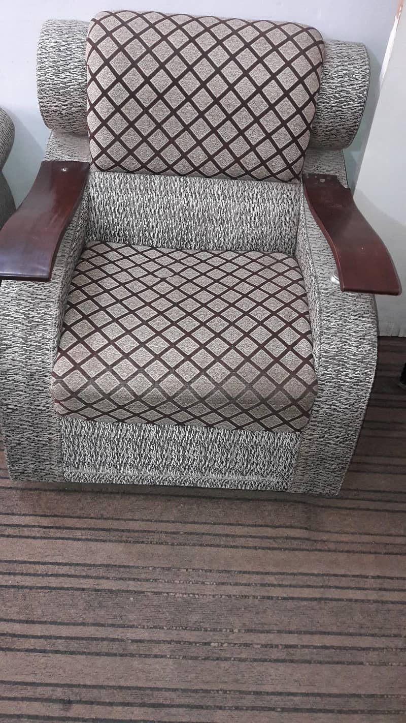 sofa set  7 4