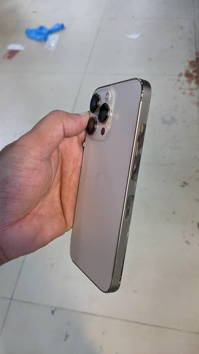 i phone 13 pro 256 PTa approved
