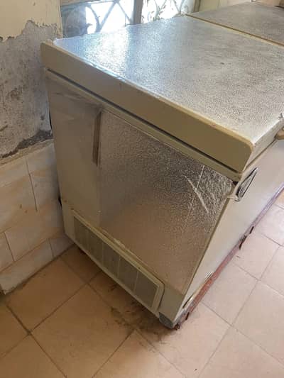 home use refrigerator