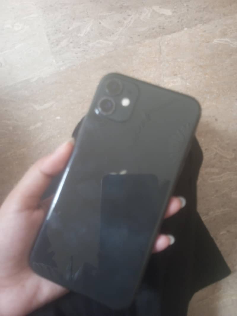 Apple iPhone 11 0
