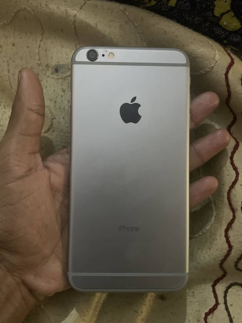 Apple iPhone 6 Plus 0