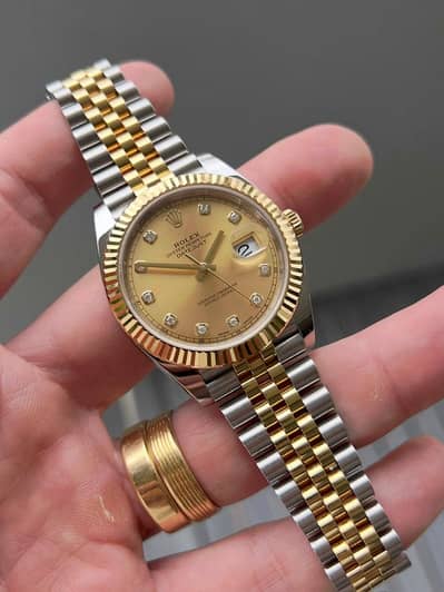 A beautiful golden Rolex watch