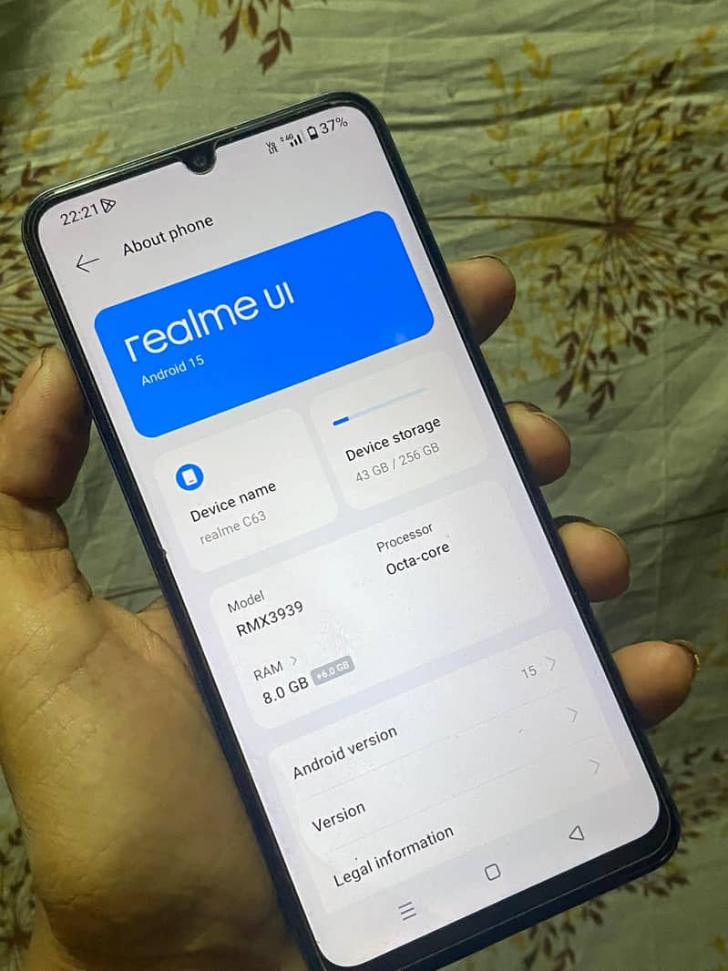 realme C63 1