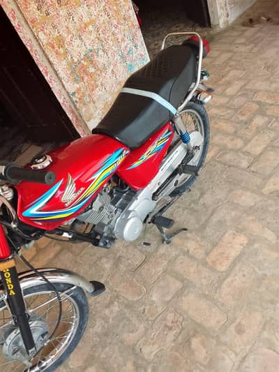 2017/18 Honda cg125