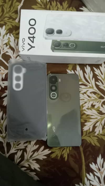 Vivo Y400