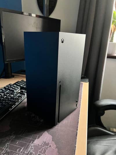 Xbox Series X 1TB – Excellent Condition
