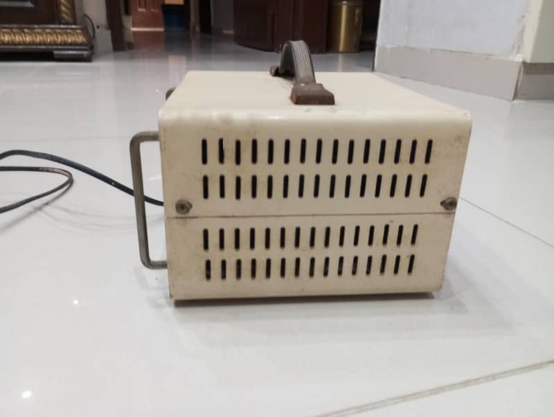 Automatic Voltage Stablizer 2