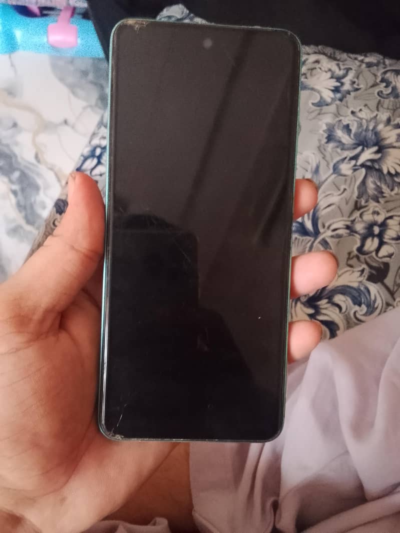 Tecno Camon 19 6
