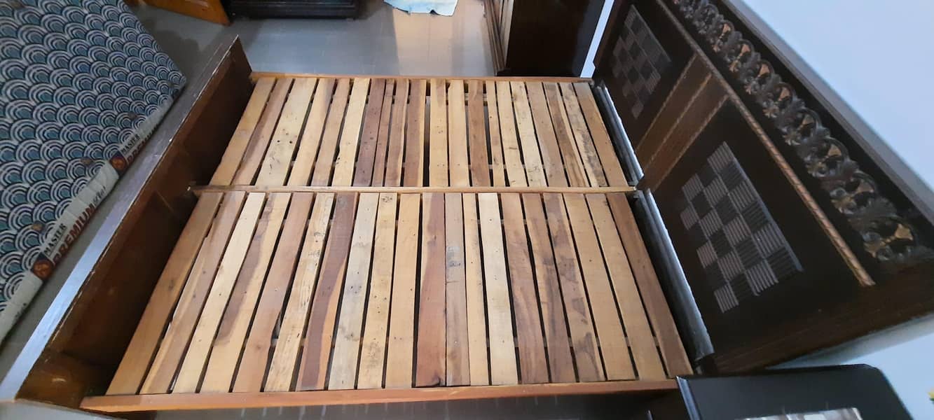Double bed good condition 4