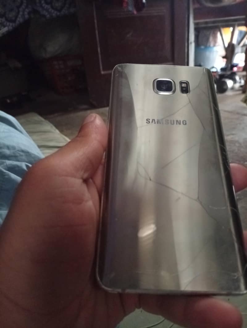 Samsung Mobile Note5 1