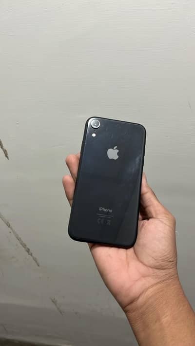 Apple iPhone XR