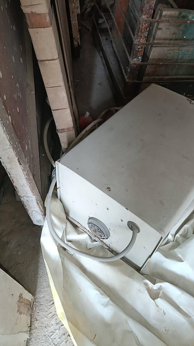 automatic voltage stabilizer 2