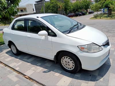 Honda city sacratchless car