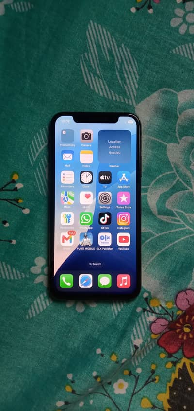 Apple iPhone XS
