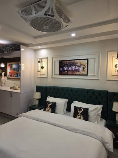 Paint house, rooms, doors, interior and exterior