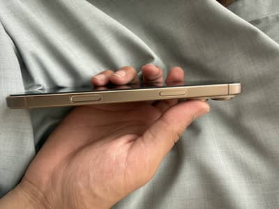 Apple iPhone 16 Pro Max JV