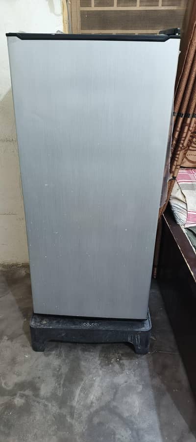 DAWLANCE SINGLE DOOR 9106B&S