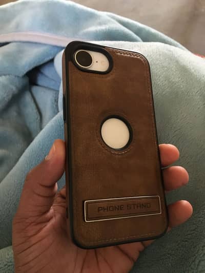 Apple iPhone 16e