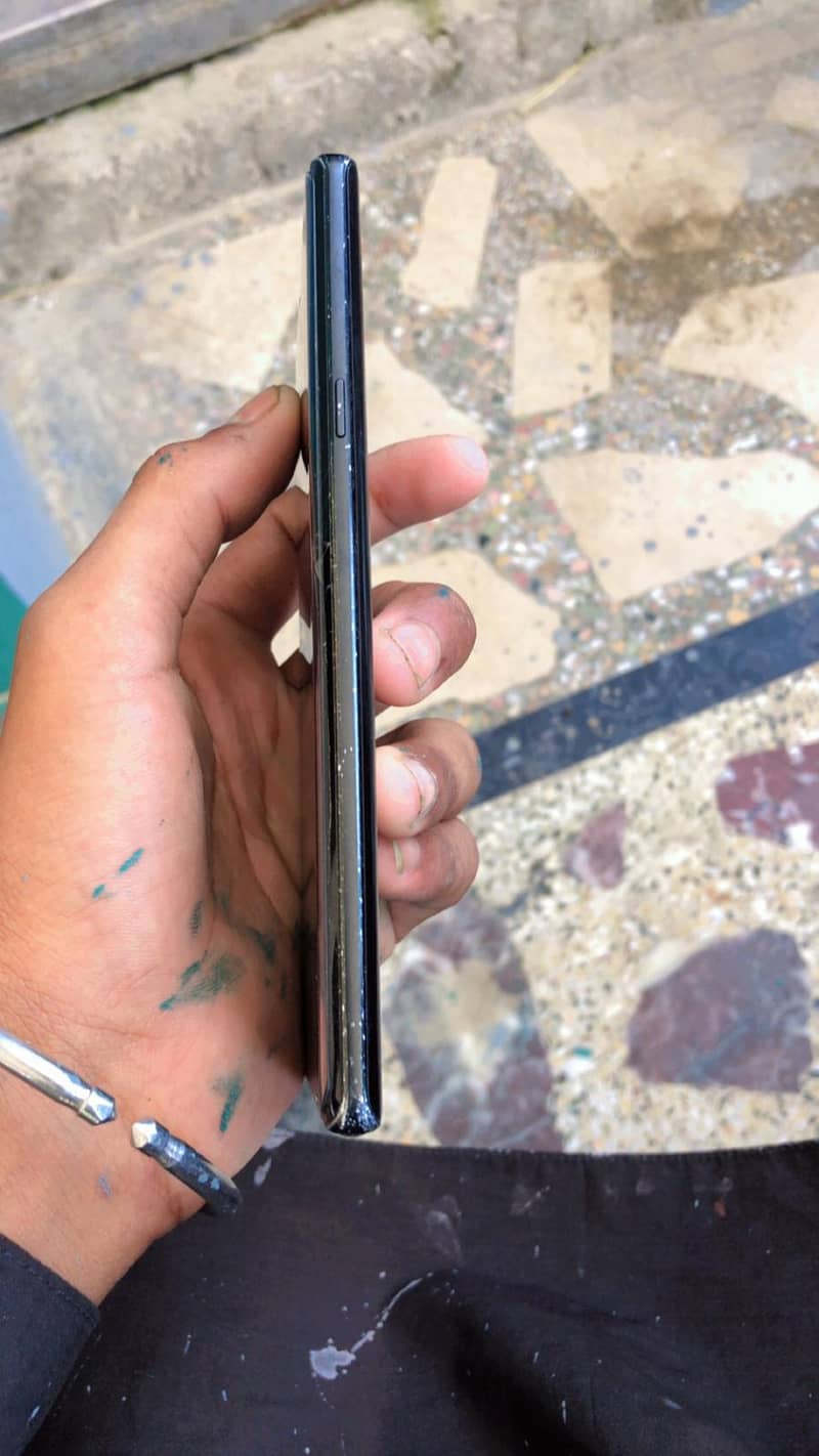 Samsung Mobile Note 9 5