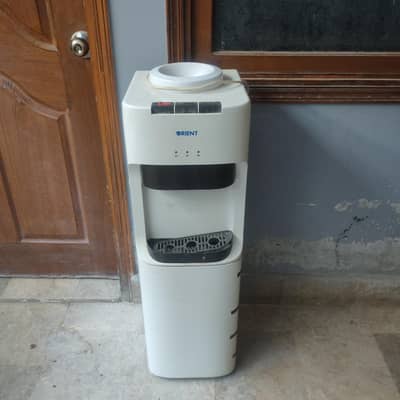 water dispenser (used)