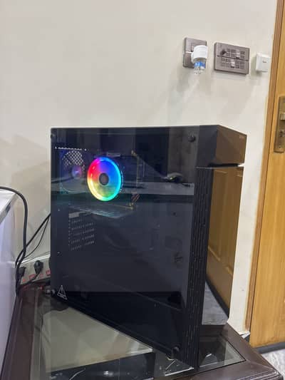 Gaming PC | Ryzen 5 2600 | GTX 750 Ti | 8GB DDR4 |GIGABYTE Glass Case