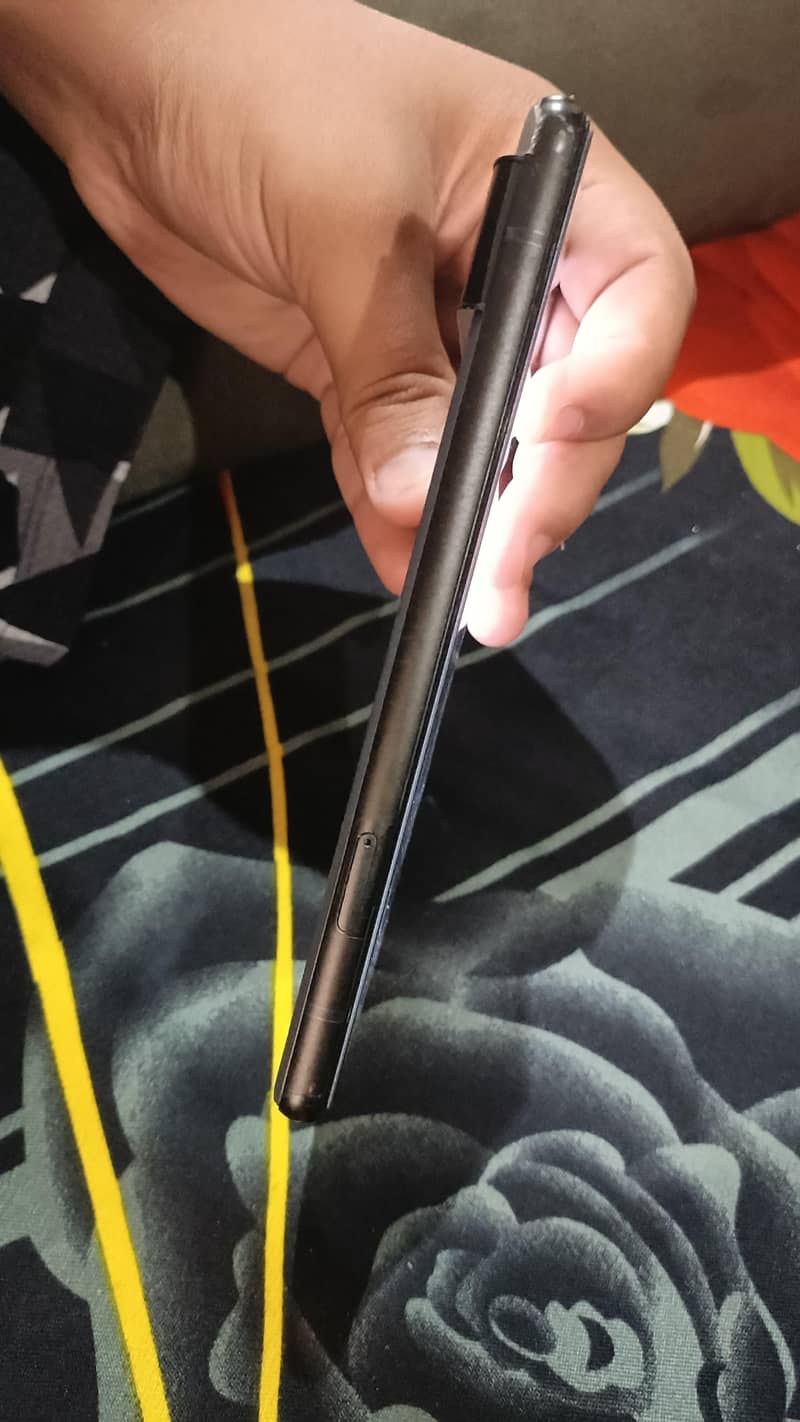 Google Pixel 6 4