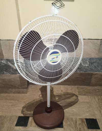 Lahore Pedestal Stand Fan