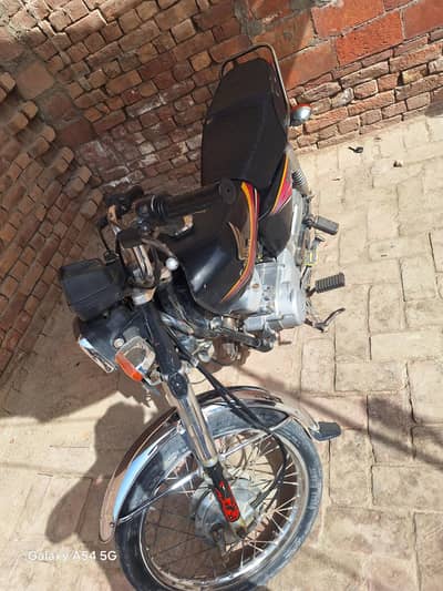 Honda CG 125 2010 document complete hai bio on the spot ho ge