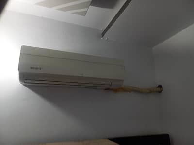 Orient 1.0 Ton Simple Split AC