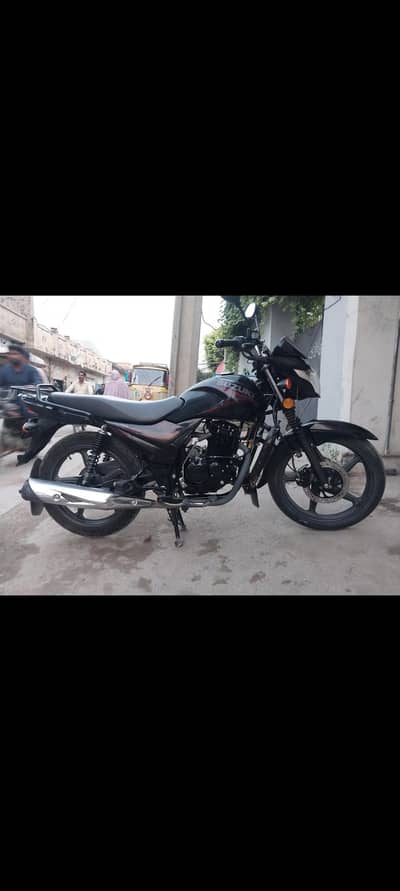 | Suzuki | GR 150 | Model 2022 | Condition 10/10 |