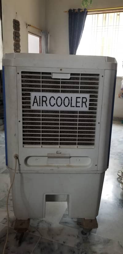 generator orient pistant ka kaam ha Baki ok ha  . microwave anex  good