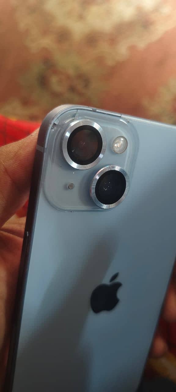 Apple iPhone 14 4