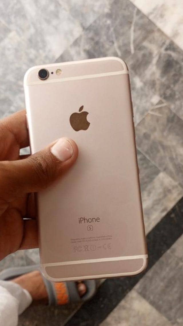 iPhone 6S 0