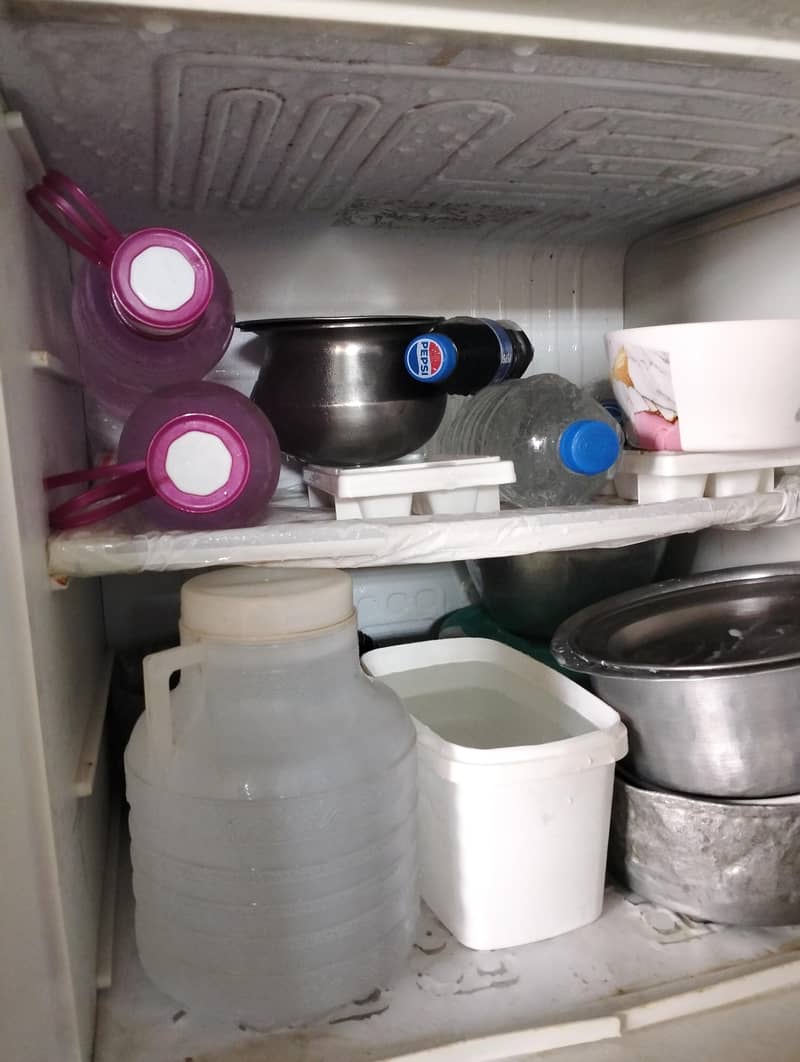 DAWLANCE 4
