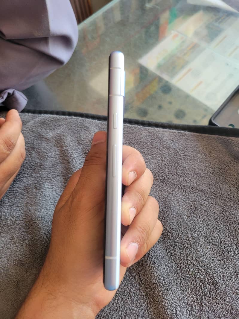 Google Pixel 7a 3