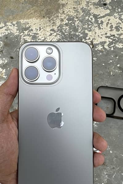 Apple iPhone 15 Pro Max