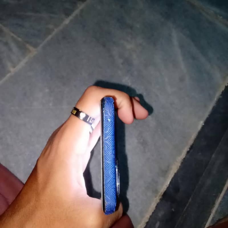 One Plus 9 5g 5