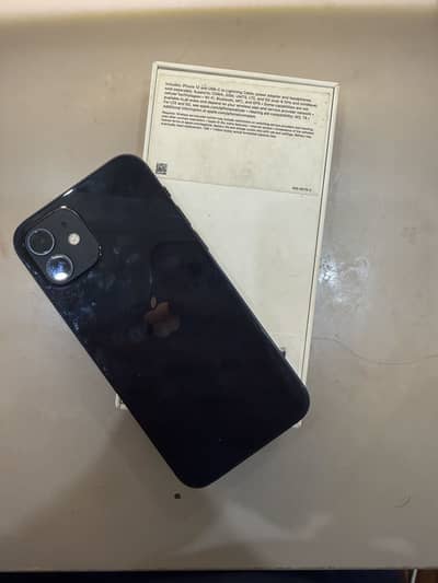 Apple iPhone 12