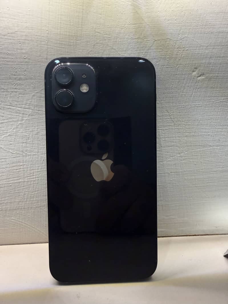 Apple iPhone 12 9